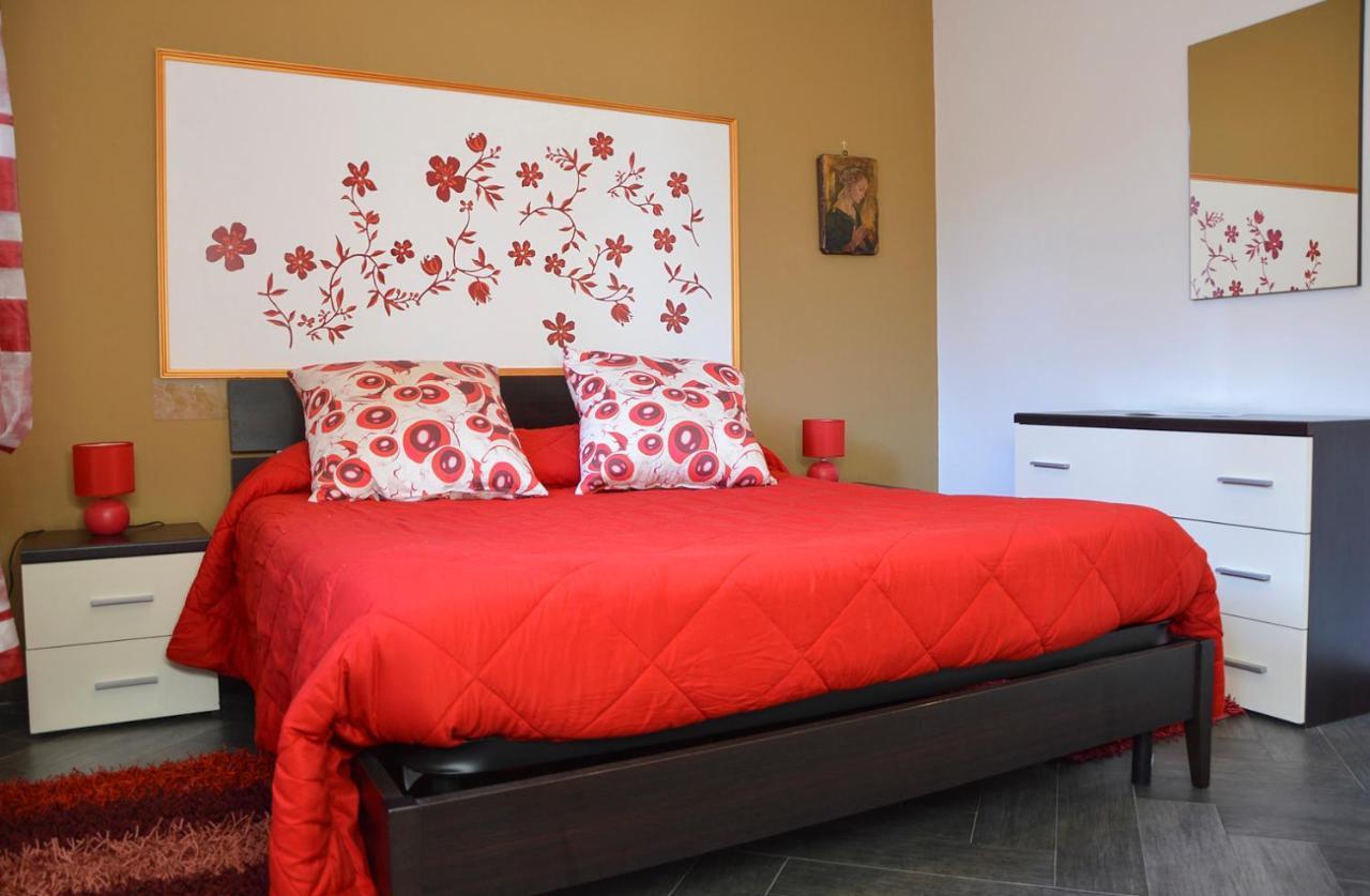 Casa Alcala Deluxe Hotel Catania Bagian luar foto