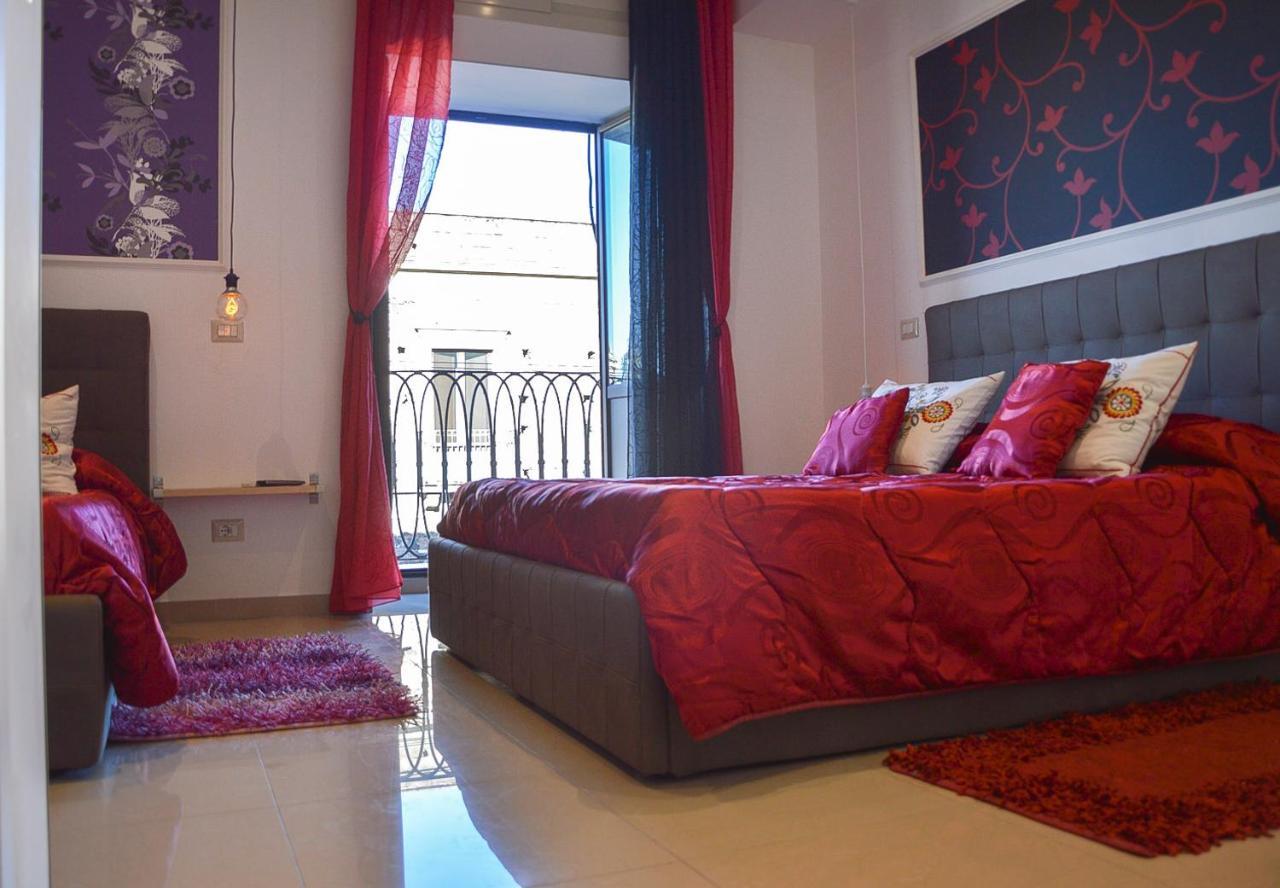 Casa Alcala Deluxe Hotel Catania Bagian luar foto